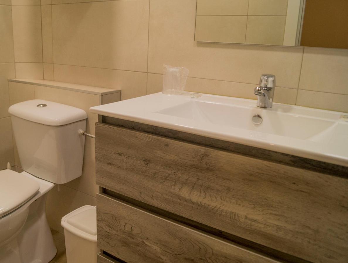 Alojamientos Rooms Catamaran Castro Urdiales Exterior photo