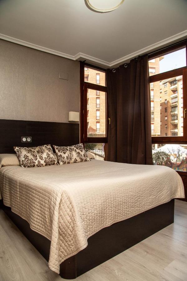 Alojamientos Rooms Catamaran Castro Urdiales Exterior photo