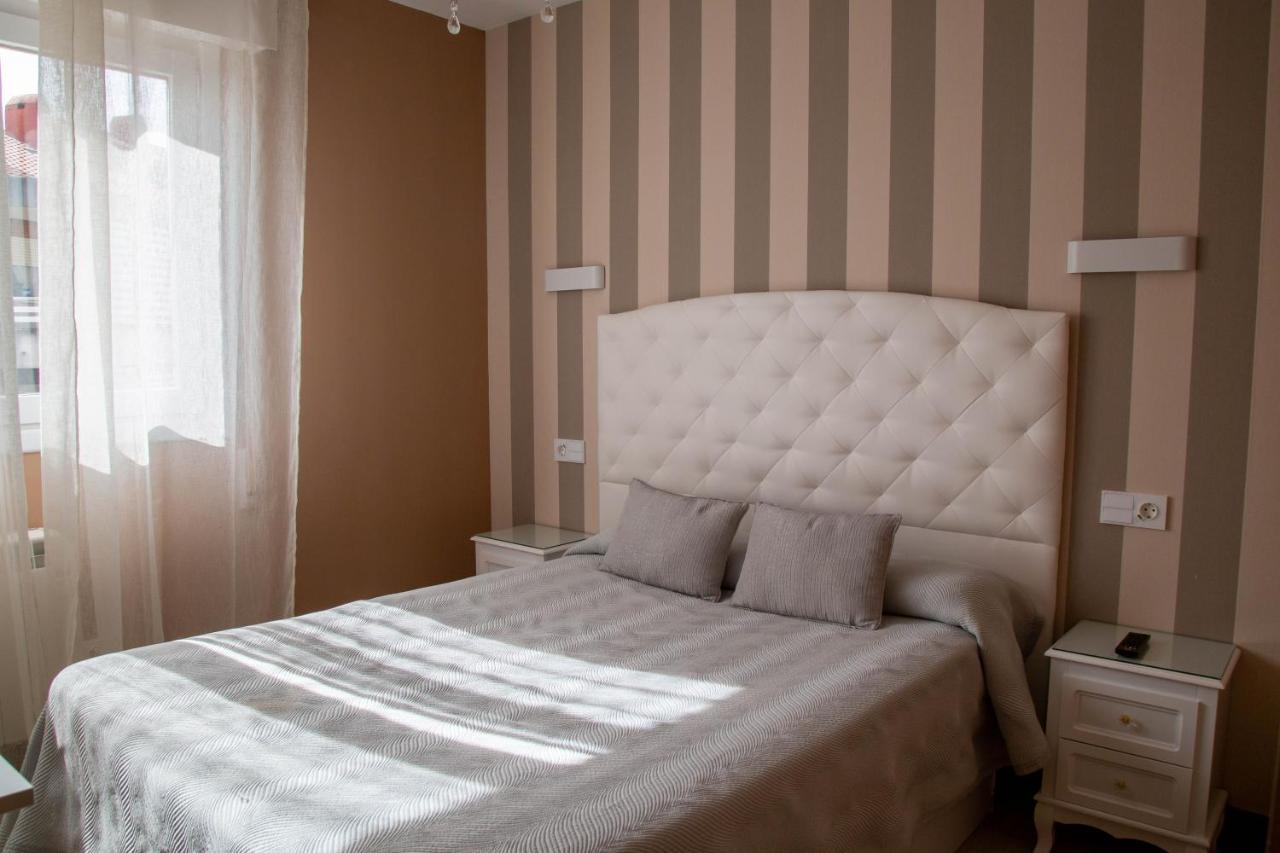 Alojamientos Rooms Catamaran Castro Urdiales Exterior photo